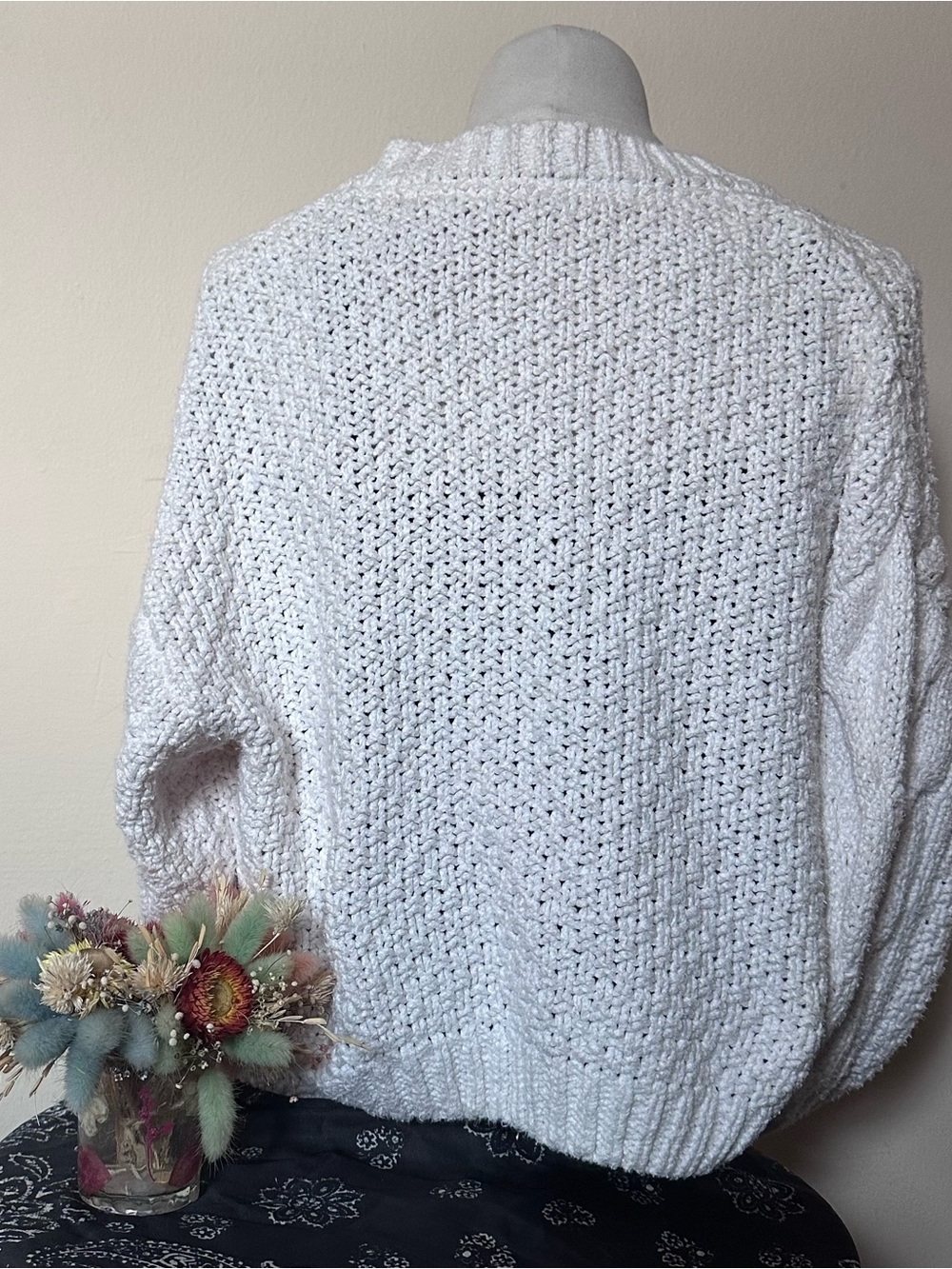 FREE PEOPLE Chunky Cable-Knit Cardigan Sweater (M) EUC - Picture 10 of 13